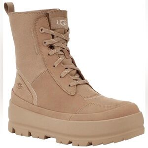 NWOB Ugg The Lug Sneaker Boots In Sand Size 8
